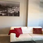 Amicable, Cozy, High Speed Internet, Sleeps 2 Riverview Downtown Apartment